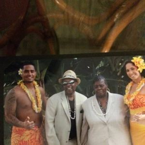 Meet your Posher, Abe